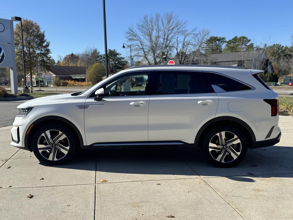 used 2023 Kia Sorento Hybrid car, priced at $30,980