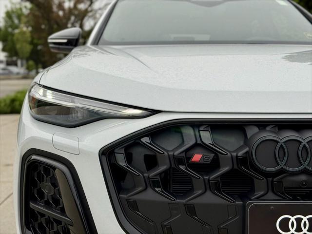 new 2025 Audi SQ5 car, priced at $74,395