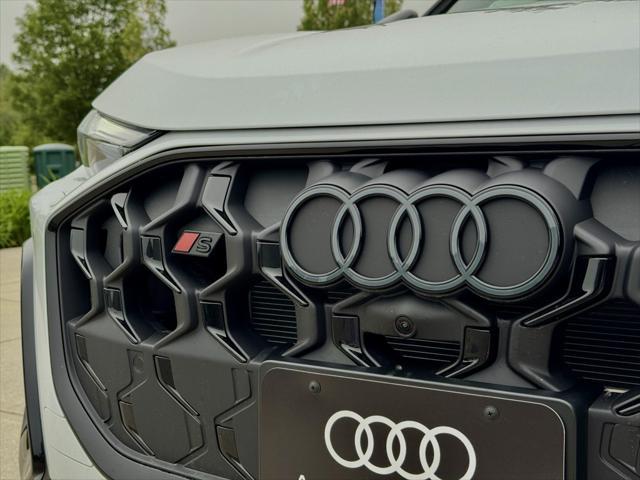 new 2025 Audi SQ5 car, priced at $74,395