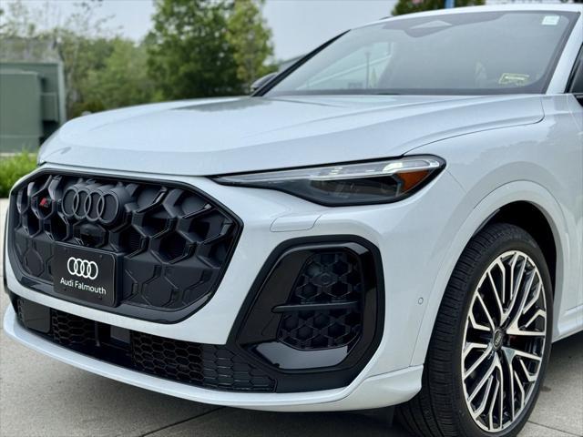 new 2025 Audi SQ5 car, priced at $74,395
