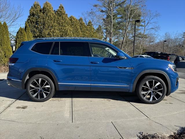 new 2025 Volkswagen Atlas car, priced at $56,306