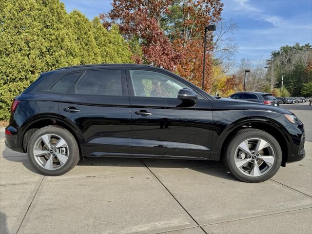 new 2025 Audi Q5 car, priced at $49,890