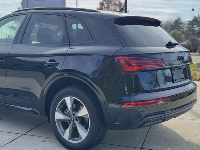 new 2025 Audi Q5 car, priced at $49,890