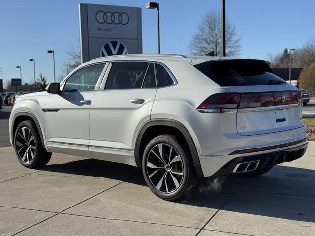 new 2025 Volkswagen Atlas Cross Sport car, priced at $54,760