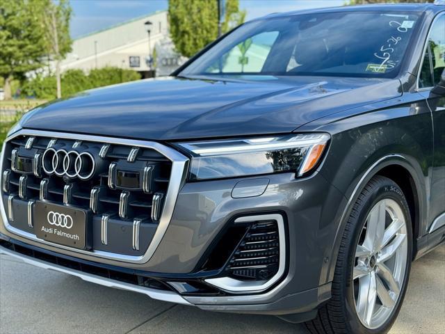 new 2025 Audi Q7 car, priced at $76,480