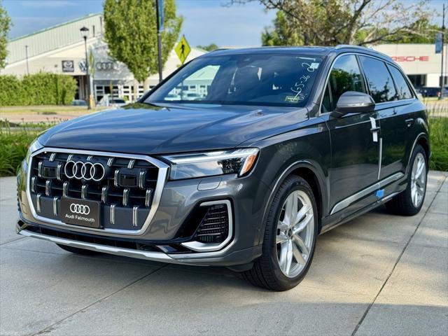 new 2025 Audi Q7 car, priced at $76,480