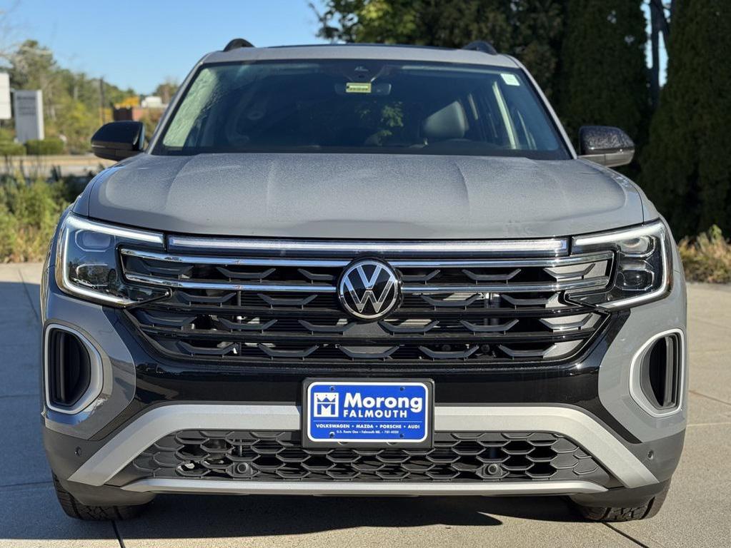 new 2025 Volkswagen Atlas car, priced at $49,118