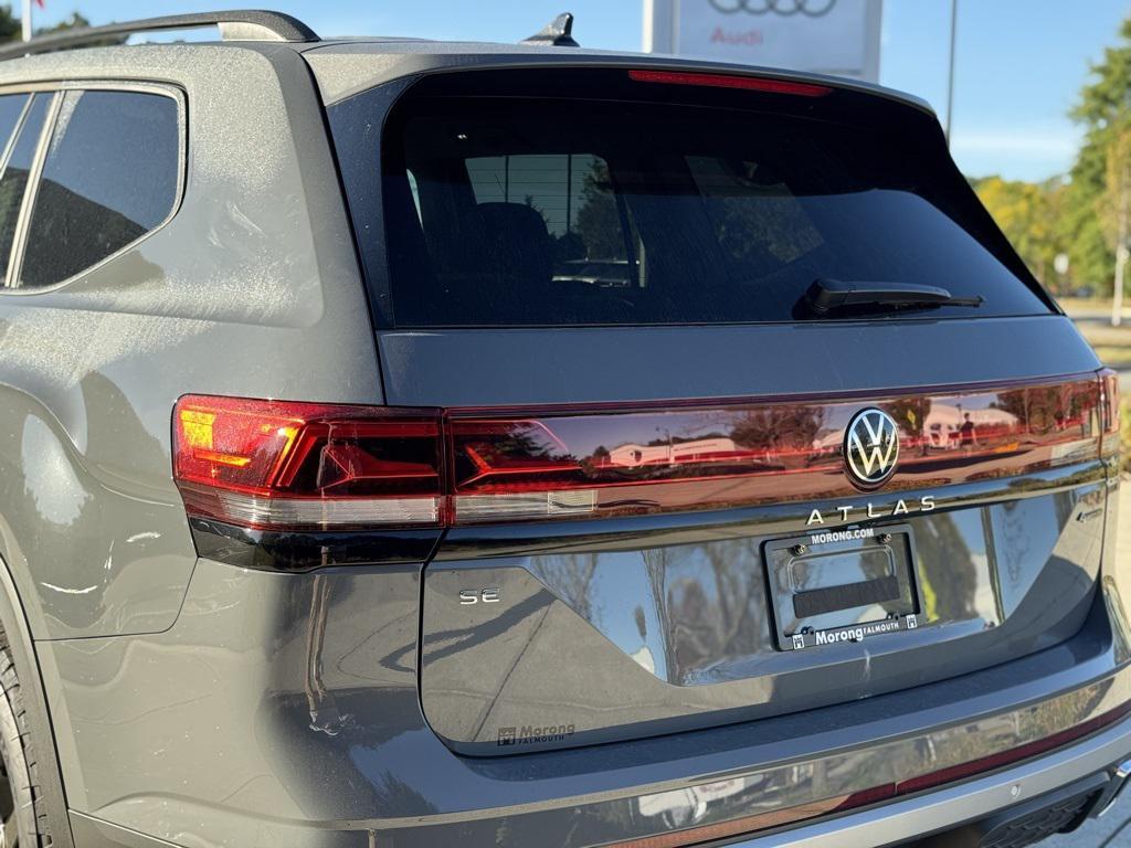 new 2025 Volkswagen Atlas car, priced at $49,118