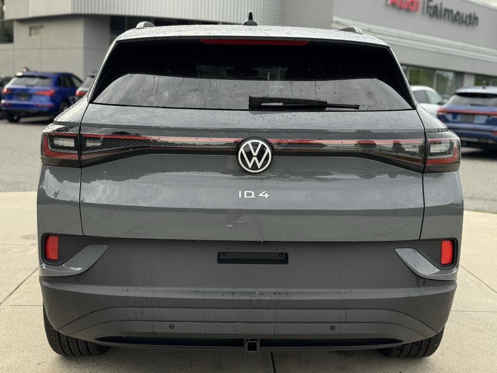 new 2025 Volkswagen ID.4 car, priced at $56,286
