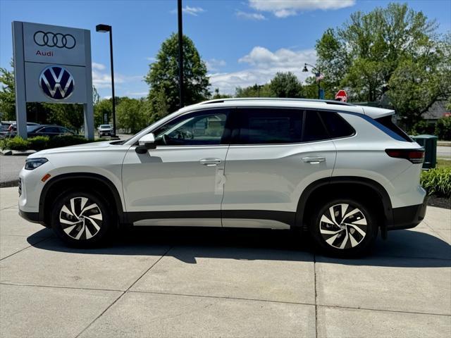 new 2025 Volkswagen Tiguan car, priced at $33,591