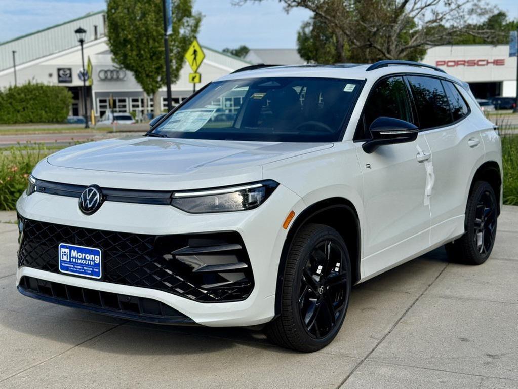 new 2025 Volkswagen Tiguan car, priced at $39,241