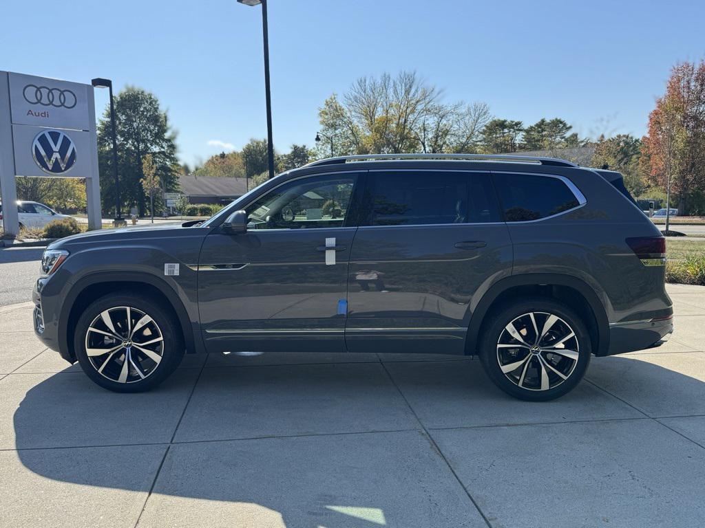 new 2026 Volkswagen Atlas car, priced at $58,093