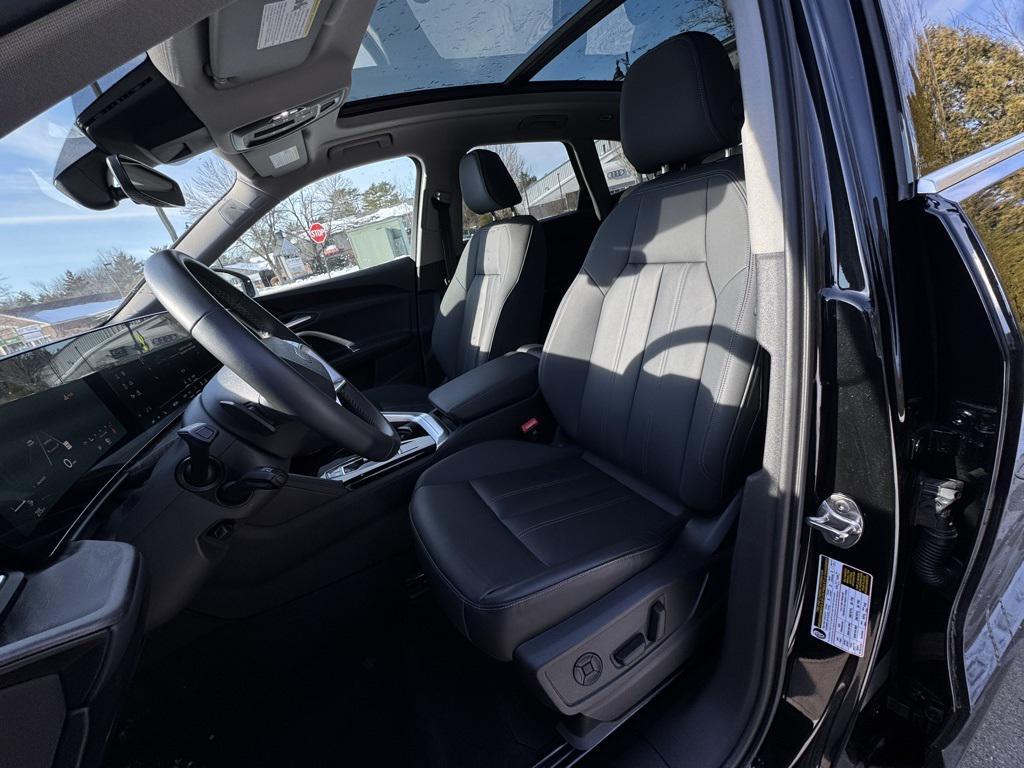 used 2025 Audi Q5 car, priced at $53,379