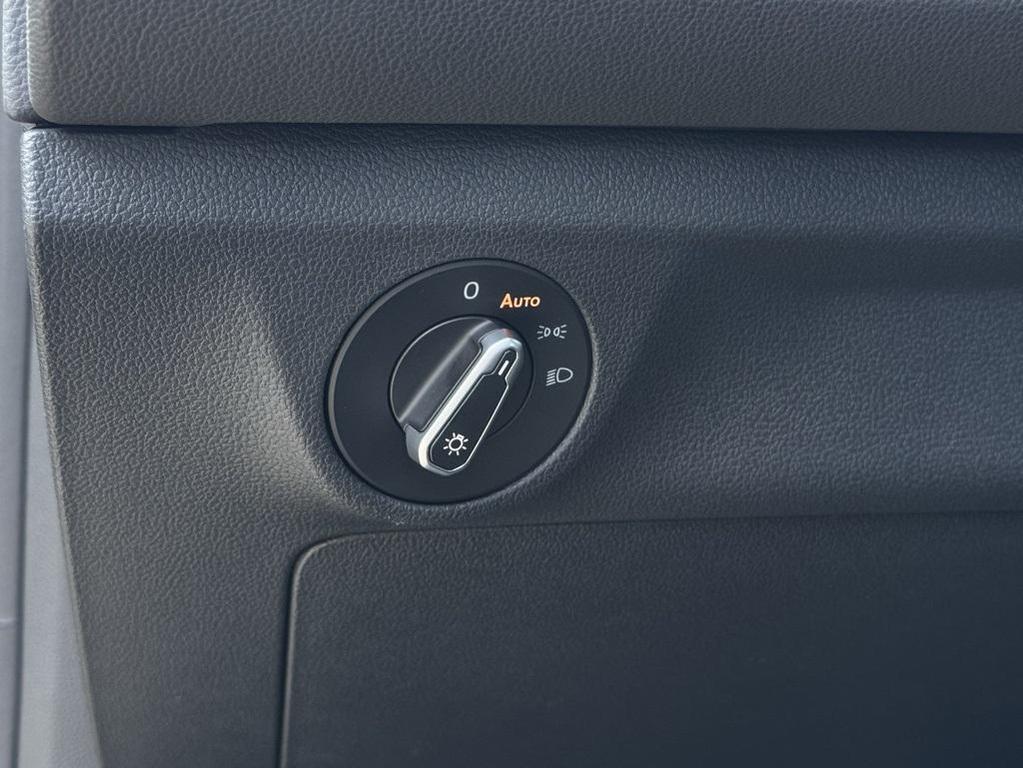new 2025 Volkswagen Jetta car, priced at $23,762