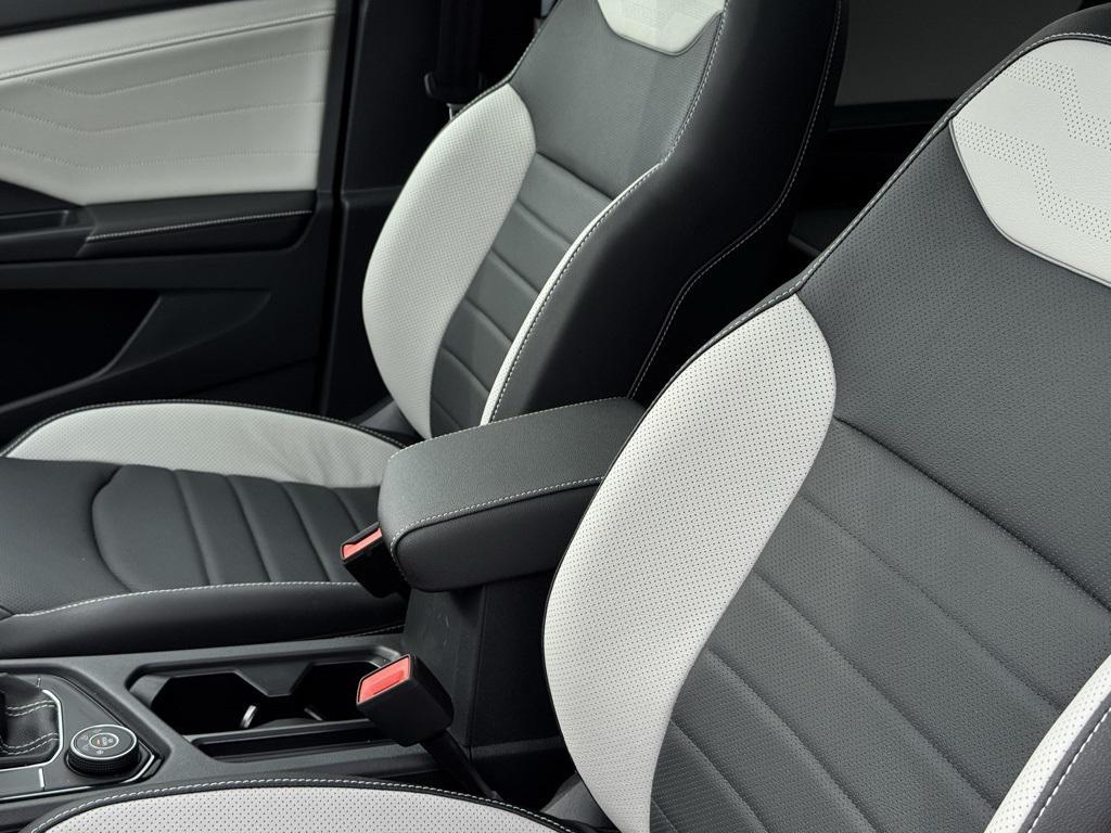 new 2025 Volkswagen Taos car, priced at $36,026