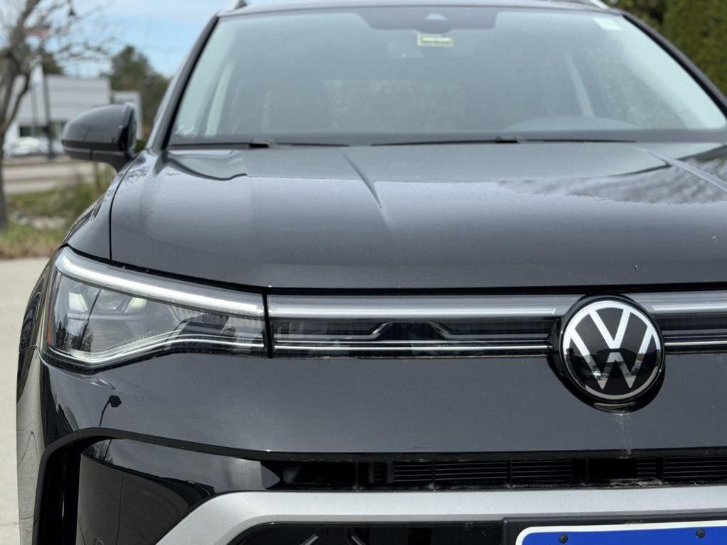 new 2025 Volkswagen Taos car, priced at $36,026