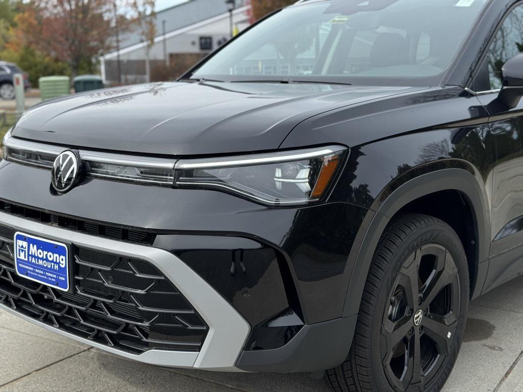 new 2025 Volkswagen Taos car, priced at $36,026