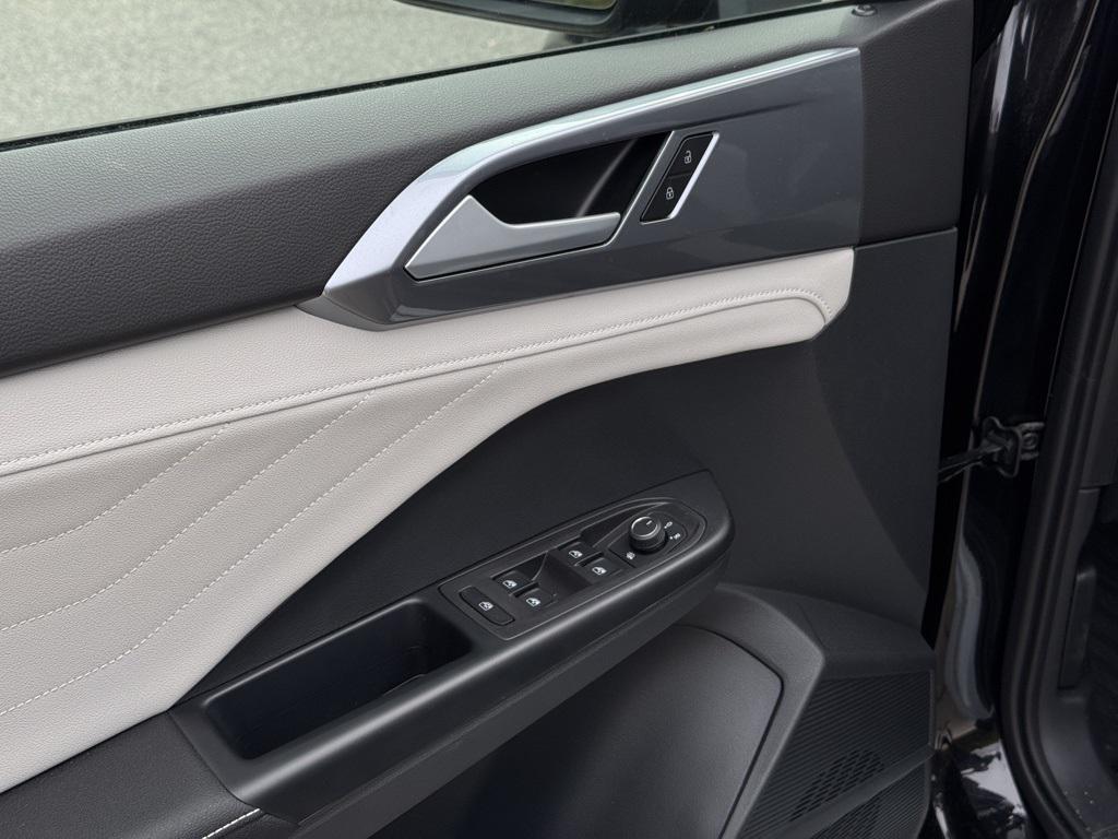 new 2025 Volkswagen Taos car, priced at $36,026