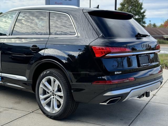 new 2025 Audi Q7 car, priced at $75,800