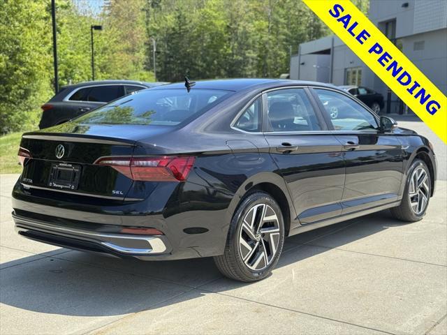 used 2022 Volkswagen Jetta car, priced at $24,177