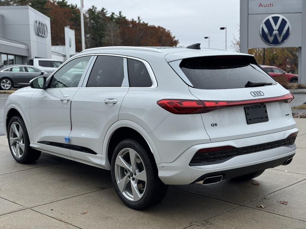 new 2025 Audi Q5 car, priced at $64,890