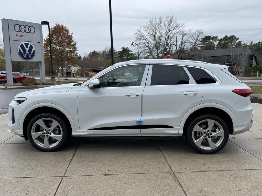 new 2025 Audi Q5 car, priced at $64,890