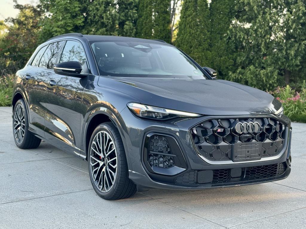 new 2025 Audi SQ5 car, priced at $74,105