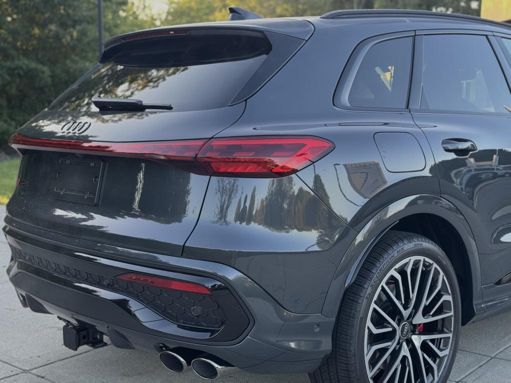 new 2025 Audi SQ5 car, priced at $74,105