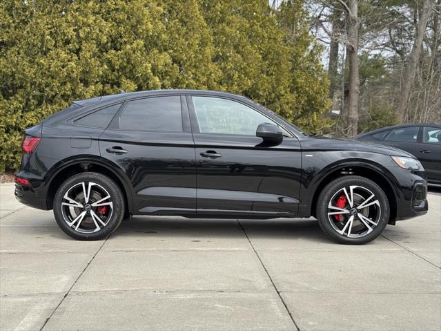 new 2025 Audi Q5 car, priced at $62,030