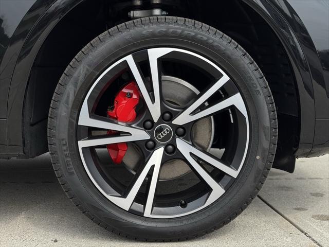 new 2025 Audi Q5 car, priced at $62,030