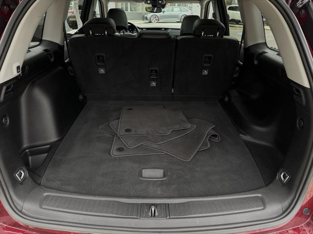 used 2023 Jeep Grand Cherokee car, priced at $34,500