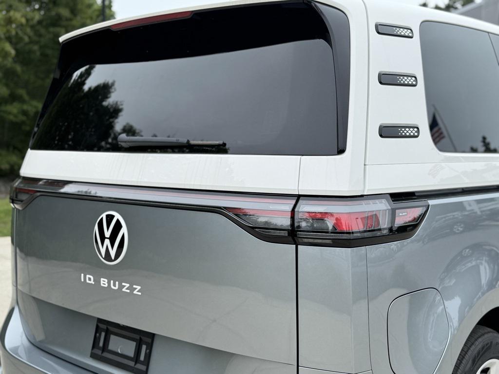 new 2025 Volkswagen ID. Buzz car, priced at $69,337