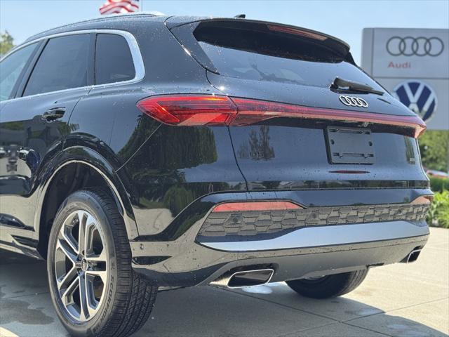 new 2025 Audi Q5 car, priced at $58,885