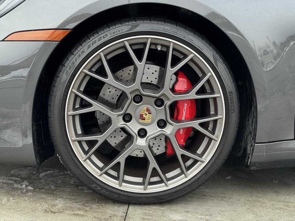 used 2022 Porsche 911 car