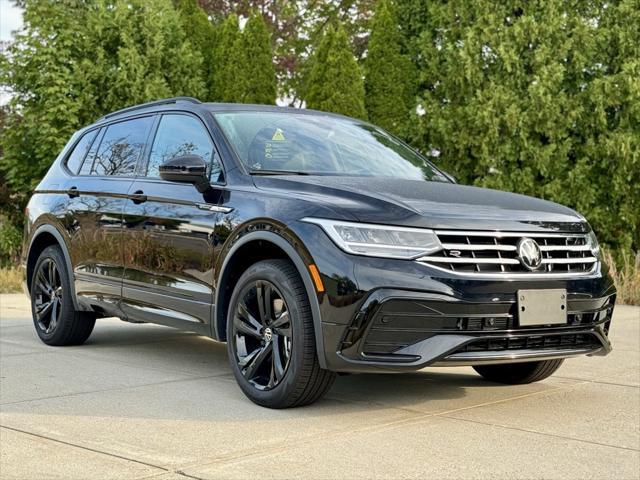 new 2024 Volkswagen Tiguan car, priced at $38,314