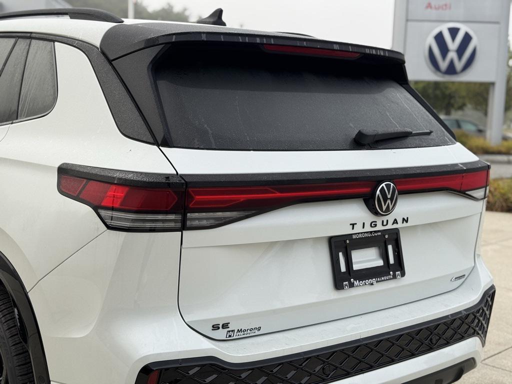 new 2025 Volkswagen Tiguan car, priced at $39,886