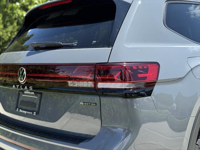 new 2025 Volkswagen Atlas car, priced at $49,876