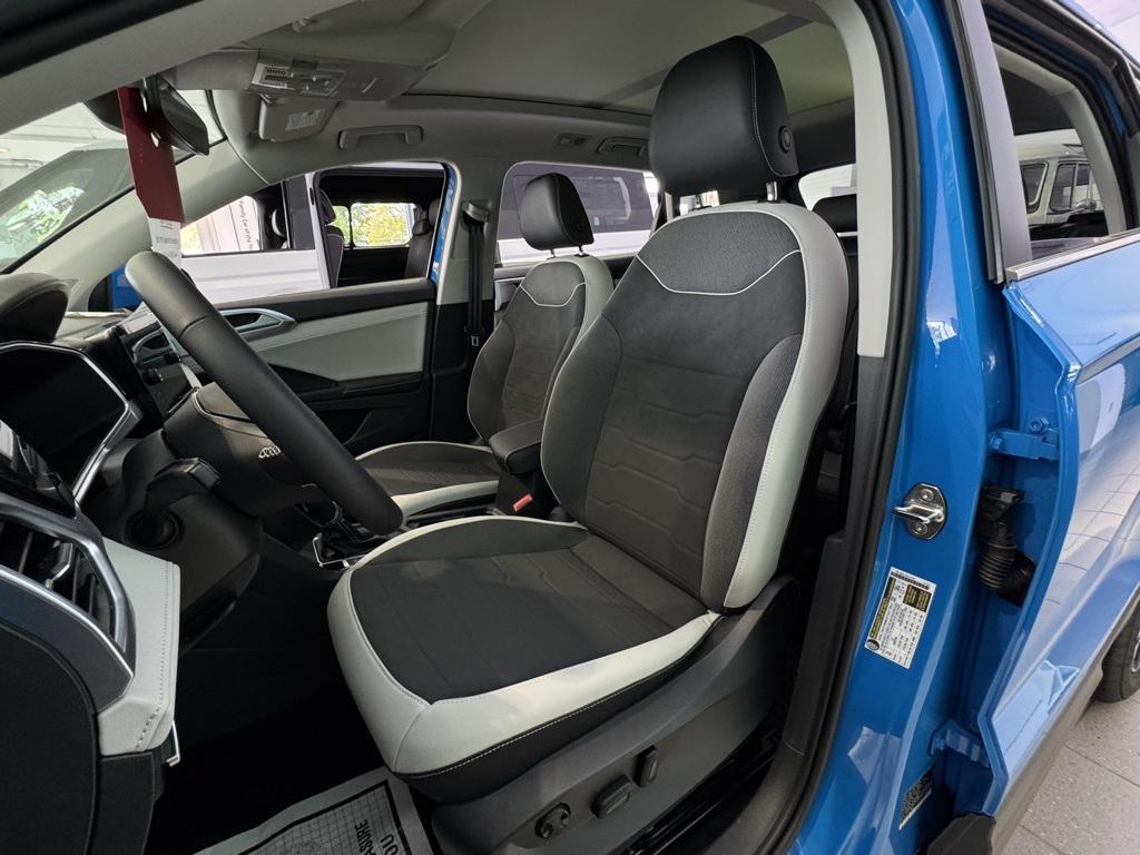new 2025 Volkswagen Taos car, priced at $31,781