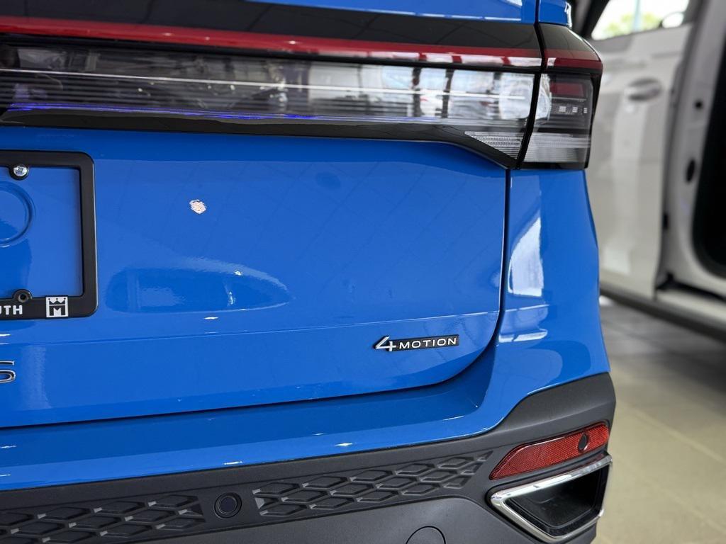 new 2025 Volkswagen Taos car, priced at $31,781