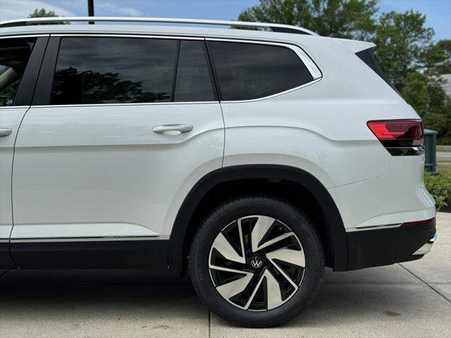 new 2024 Volkswagen Atlas car, priced at $51,731