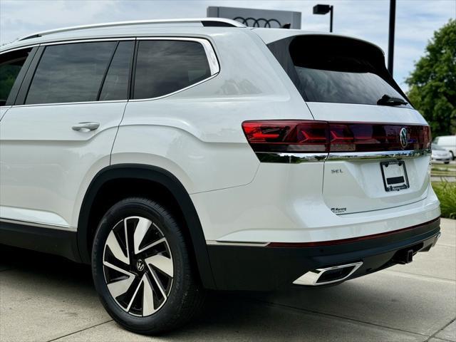 new 2024 Volkswagen Atlas car, priced at $51,731