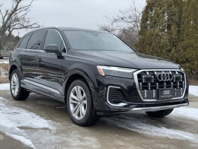 new 2025 Audi Q7 car, priced at $65,730