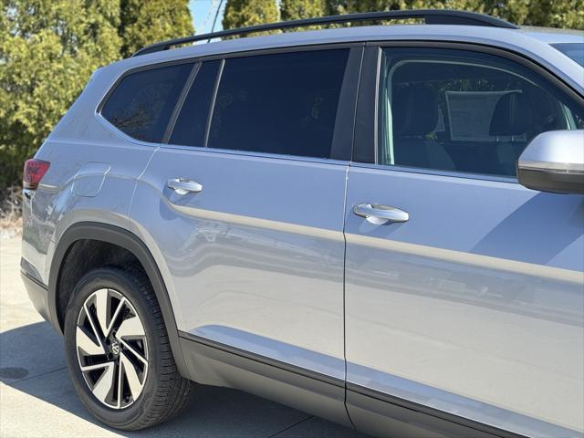 new 2025 Volkswagen Atlas car, priced at $47,927