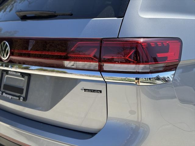 new 2025 Volkswagen Atlas car, priced at $47,927