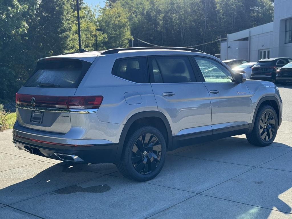 new 2026 Volkswagen Atlas car, priced at $48,215