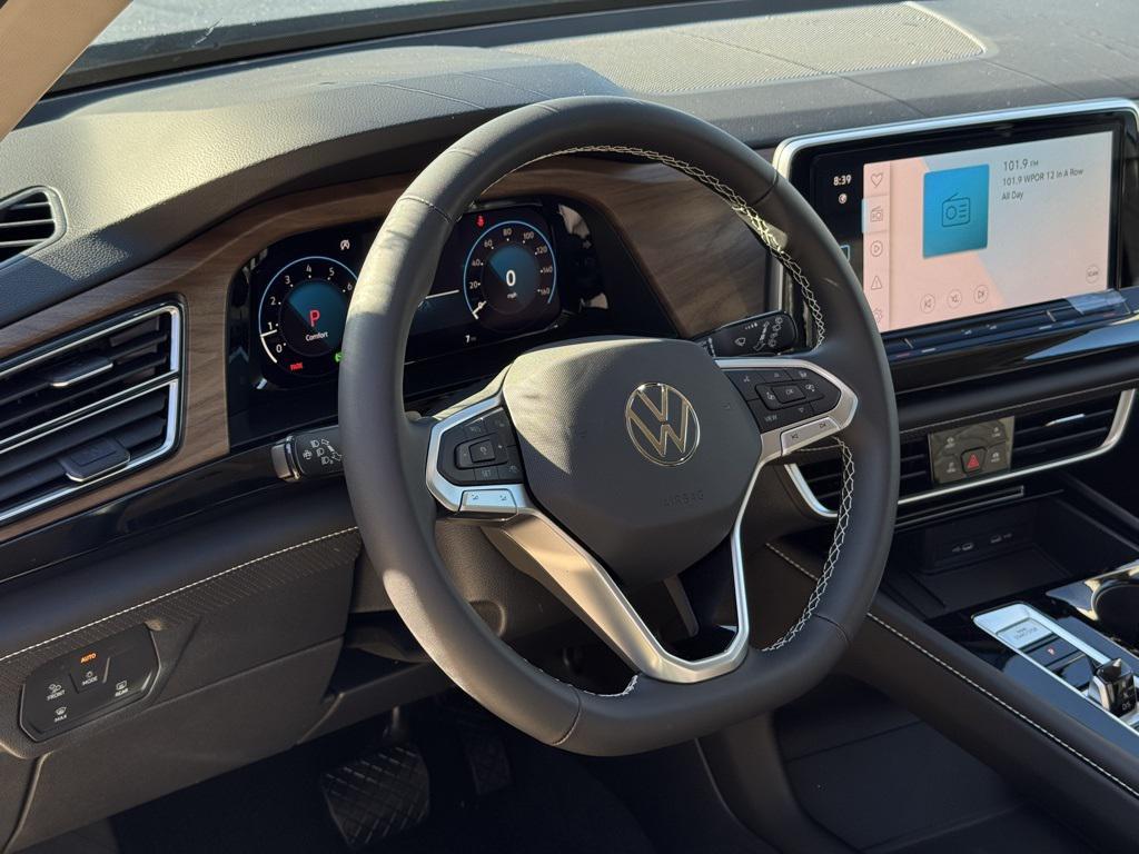 new 2026 Volkswagen Atlas car, priced at $48,215