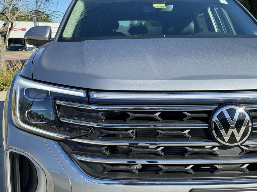 new 2026 Volkswagen Atlas car, priced at $48,215