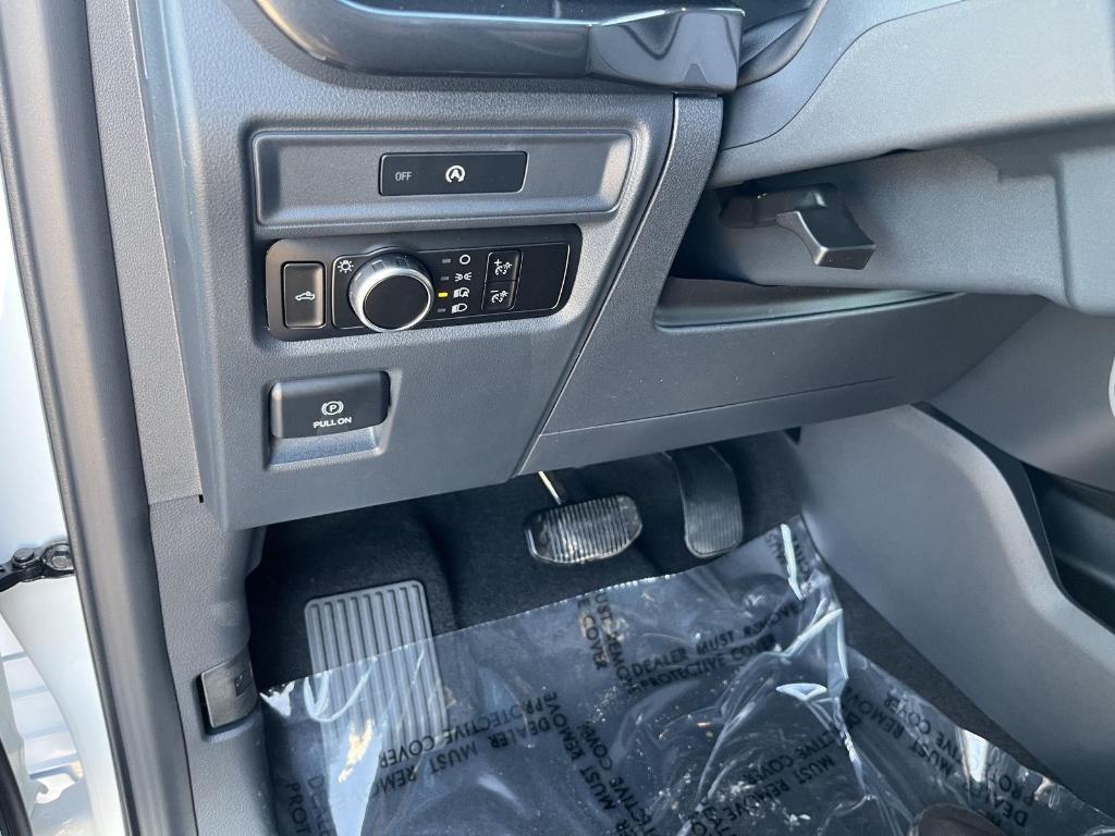 new 2025 Ford F-150 car, priced at $48,919