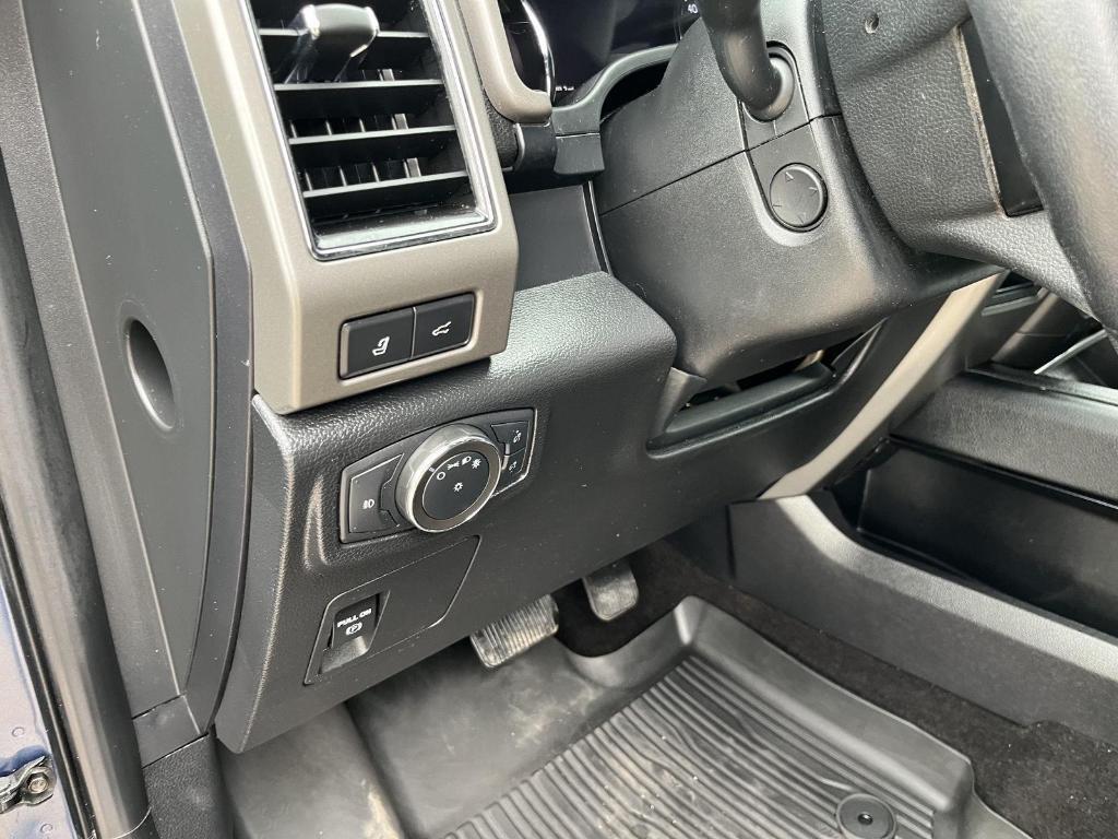 used 2020 Ford Expedition Max car, priced at $25,750