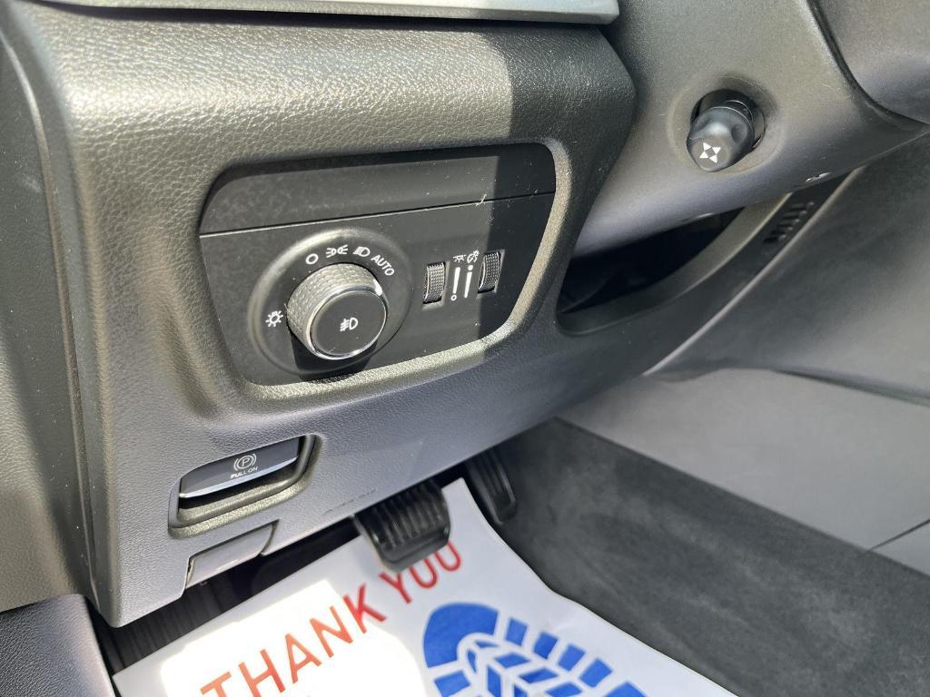 used 2022 Jeep Grand Cherokee L car, priced at $25,250